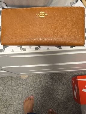 Coach Zip Wallet in Saddle Tan Leather with Gold Logo
